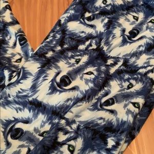 LuLaRoe Pants - Lularoe wolf /dog leggings LuLaRoe Pants - Lularoe wolf /dog leggings